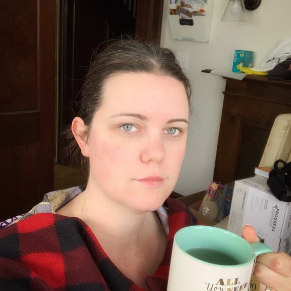 Meet your Posher, Sarah - Picture 1 of 1